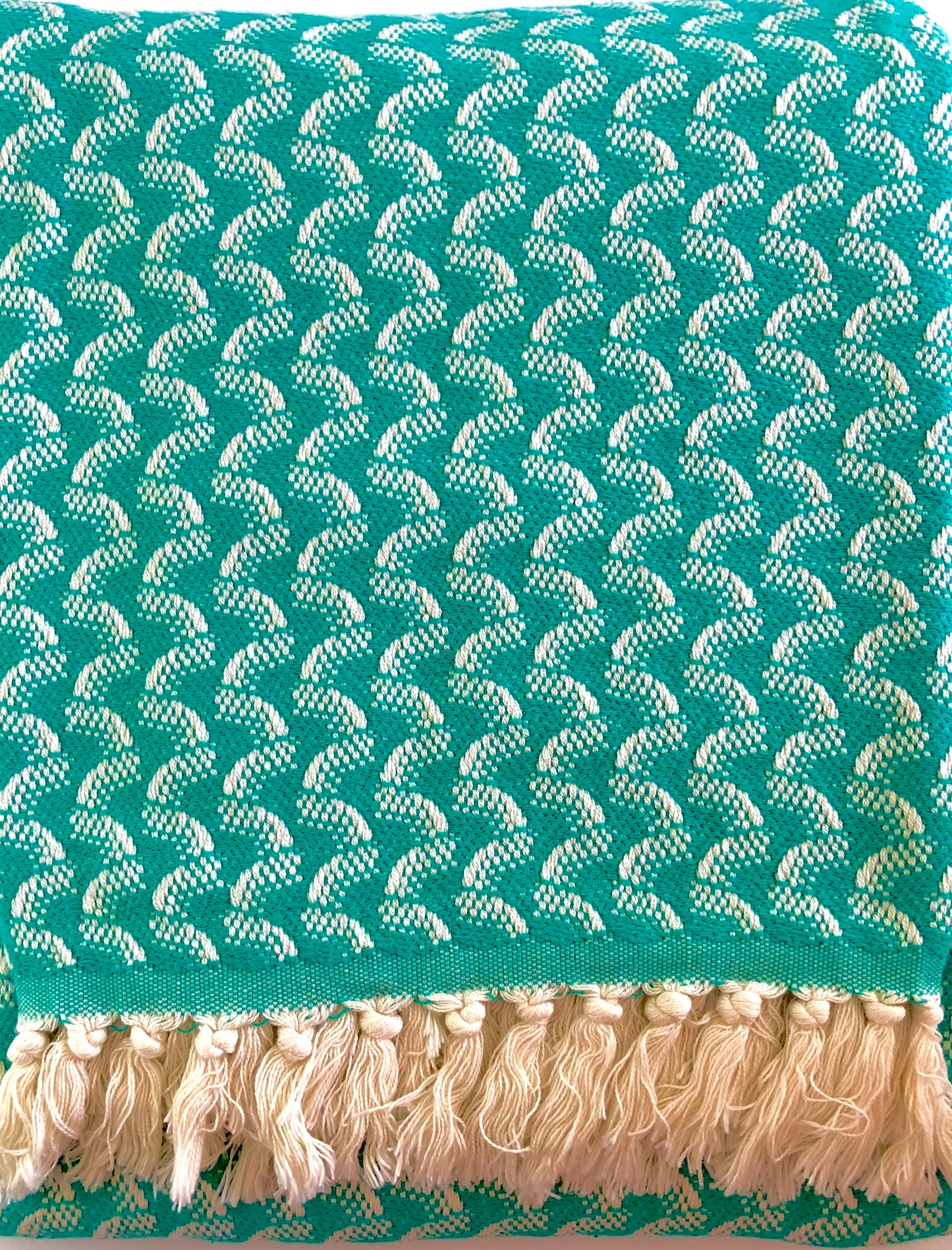 Picnic blanket / Throw - Wave pattern