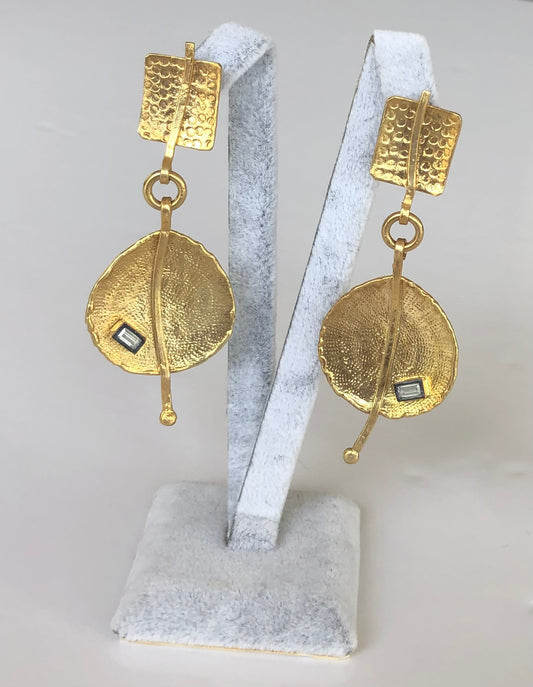 Turkish earrings - gold with gold stripe